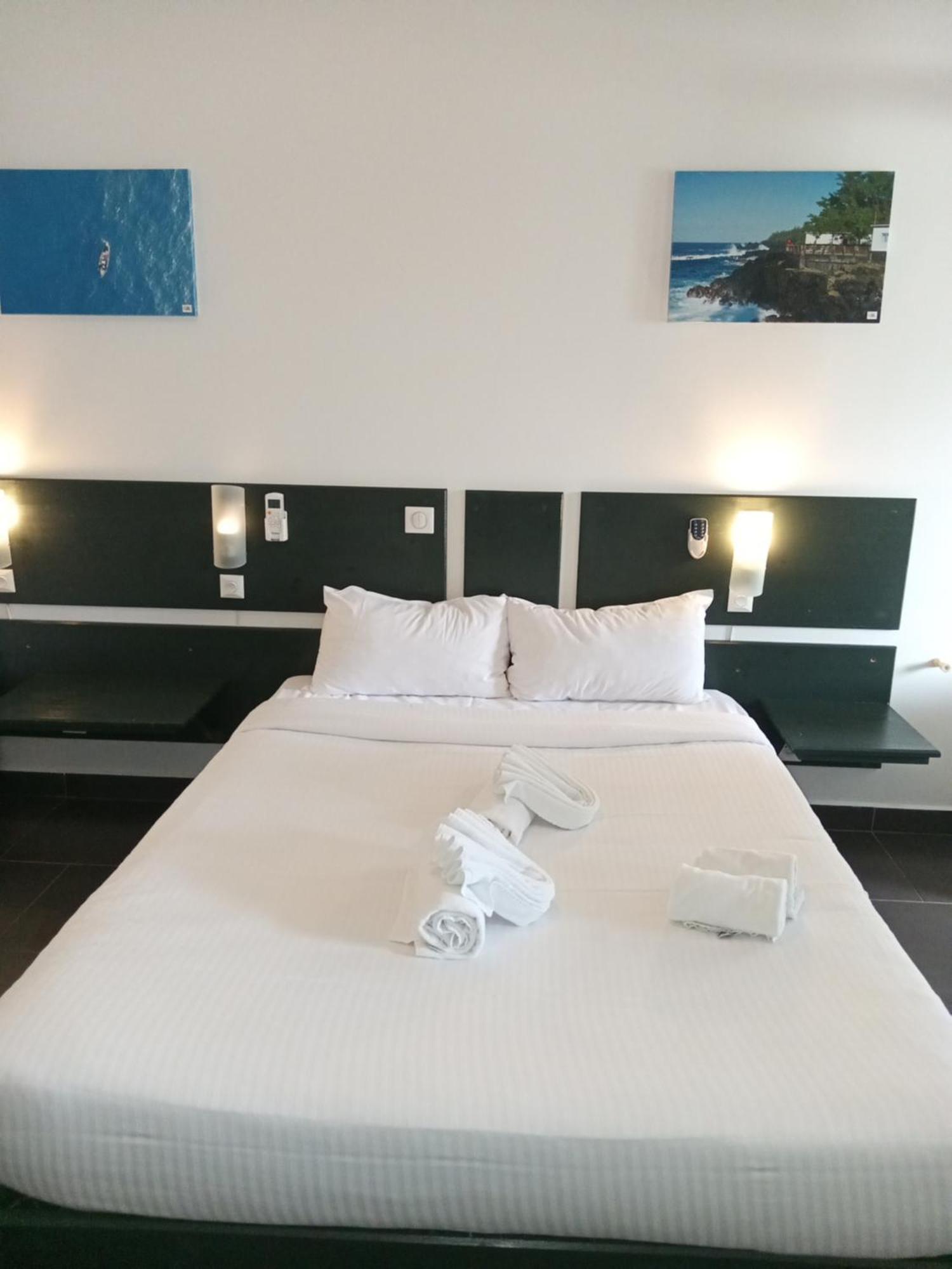 Hotel Les Embruns Du Baril Saint-Philippe Eksteriør billede